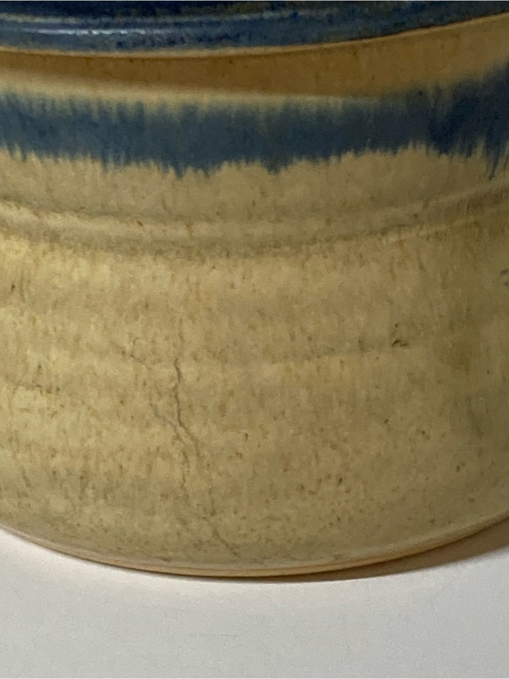 Mississippi Mud Pottery Butter Bell Crock Keeper in Beige with Blue Accent - Picture 8 of 10